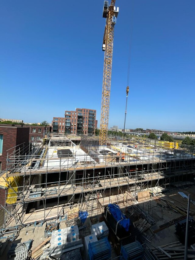 Kwakkebos vanaf steiger 60 naar werk 72